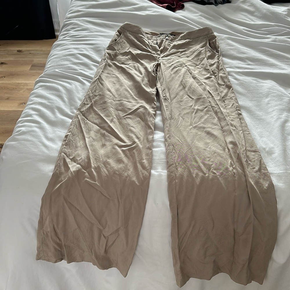 Bcbg wide leg dress pants size 0 tan and black